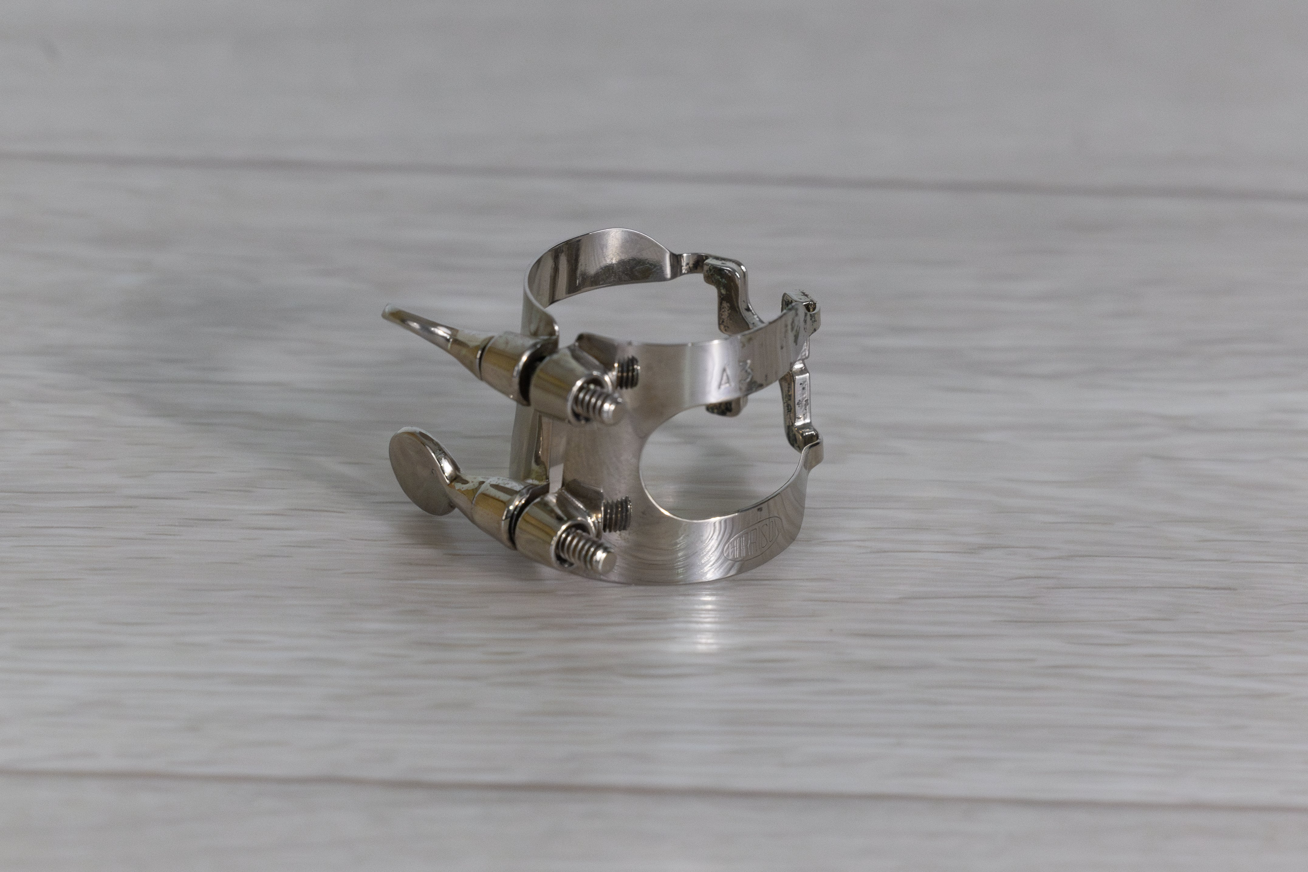 アルトサックス用リガチャー – 中古サックス専門店 Espressivo